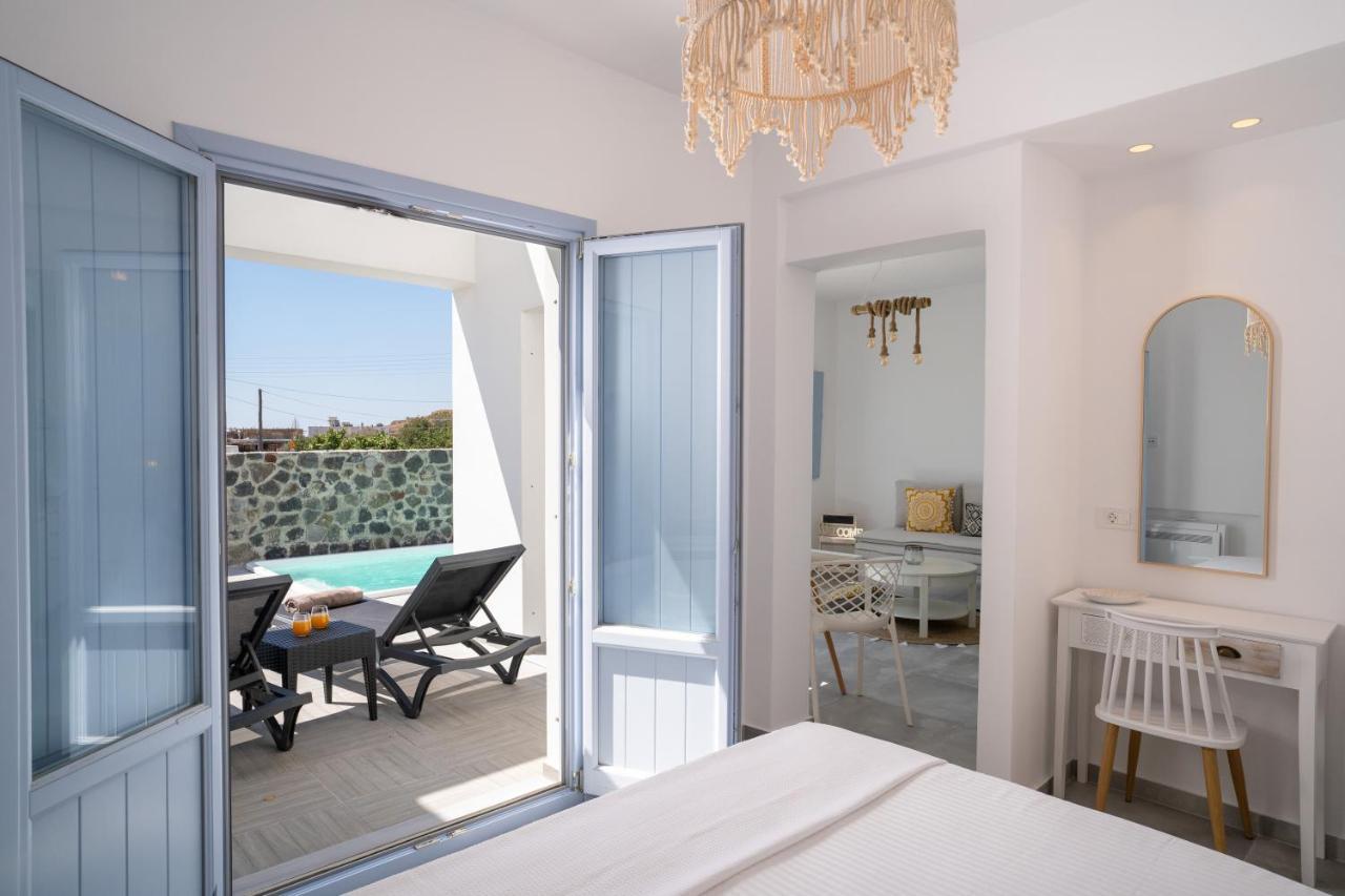 Santorossa Luxury Villas Emporio  Exterior photo