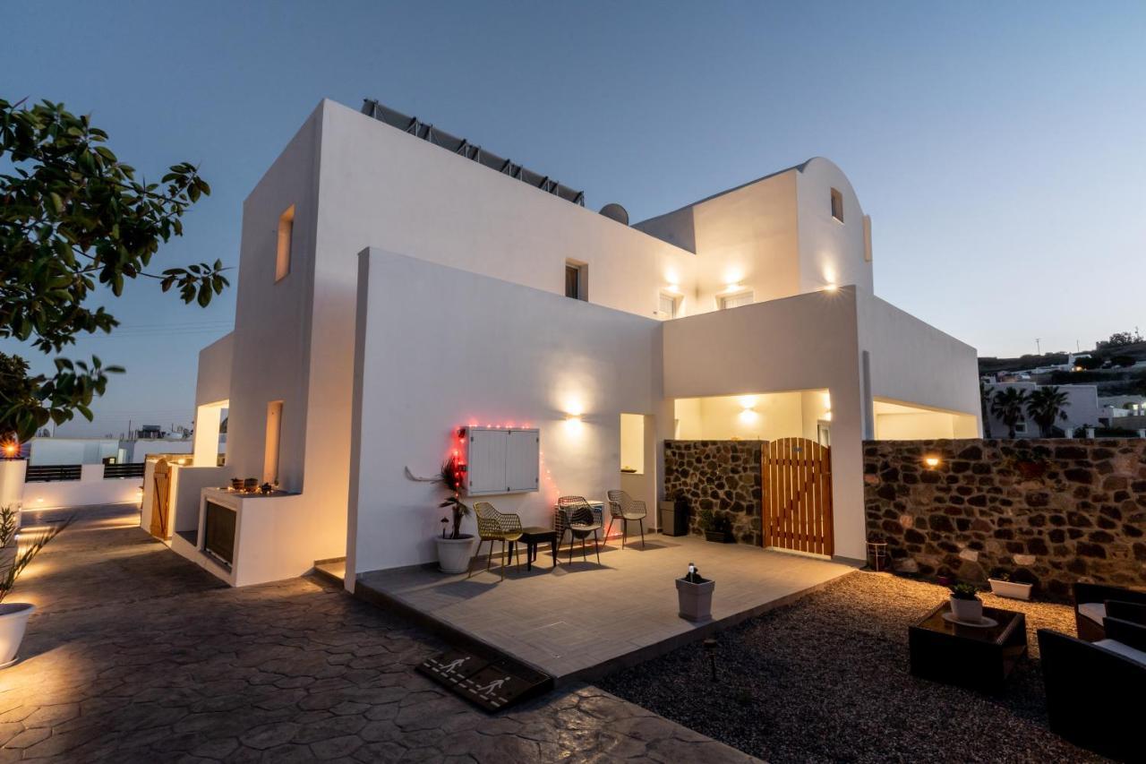 Santorossa Luxury Villas Emporio  Exterior photo