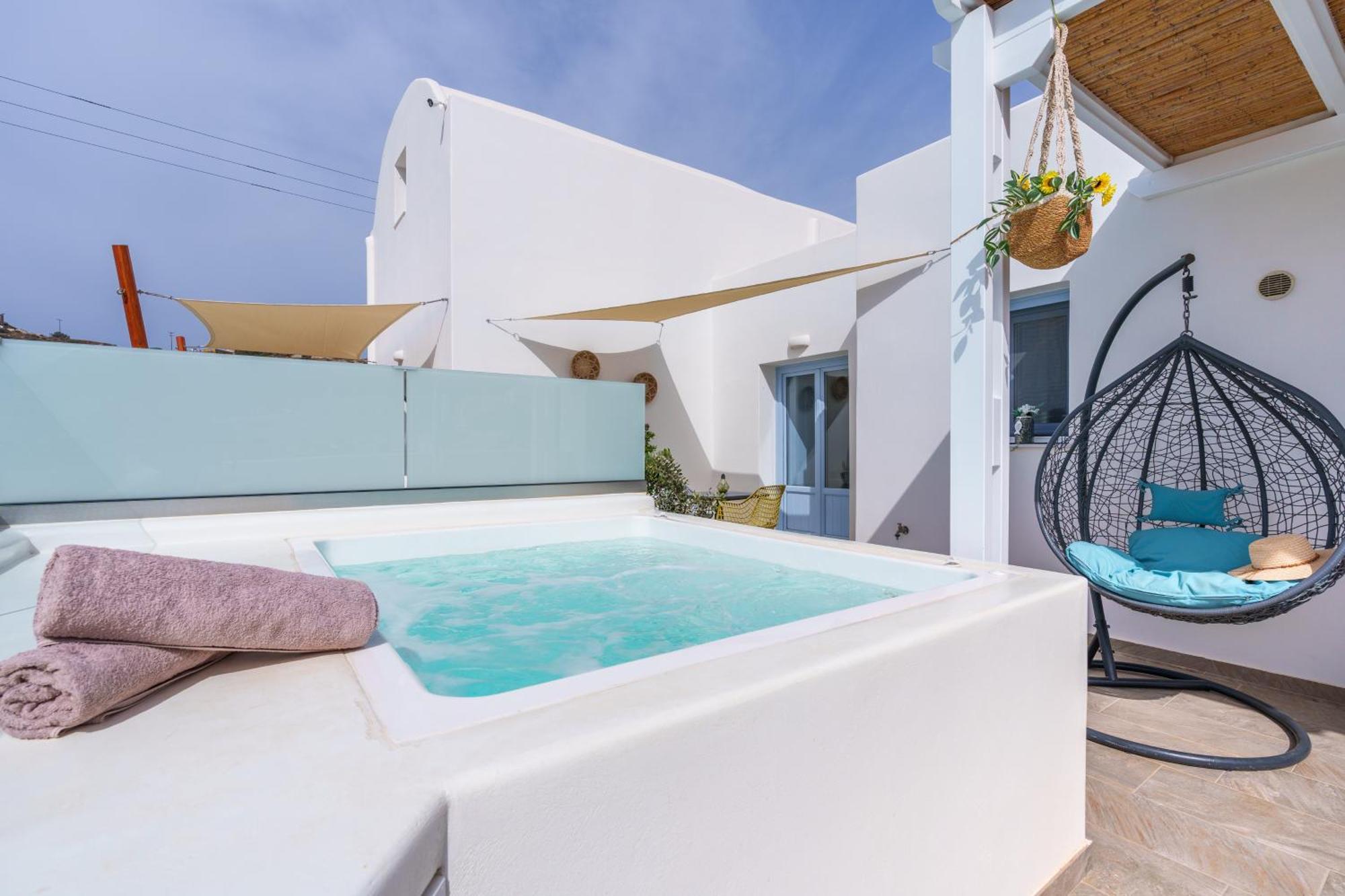 Santorossa Luxury Villas Emporio  Exterior photo