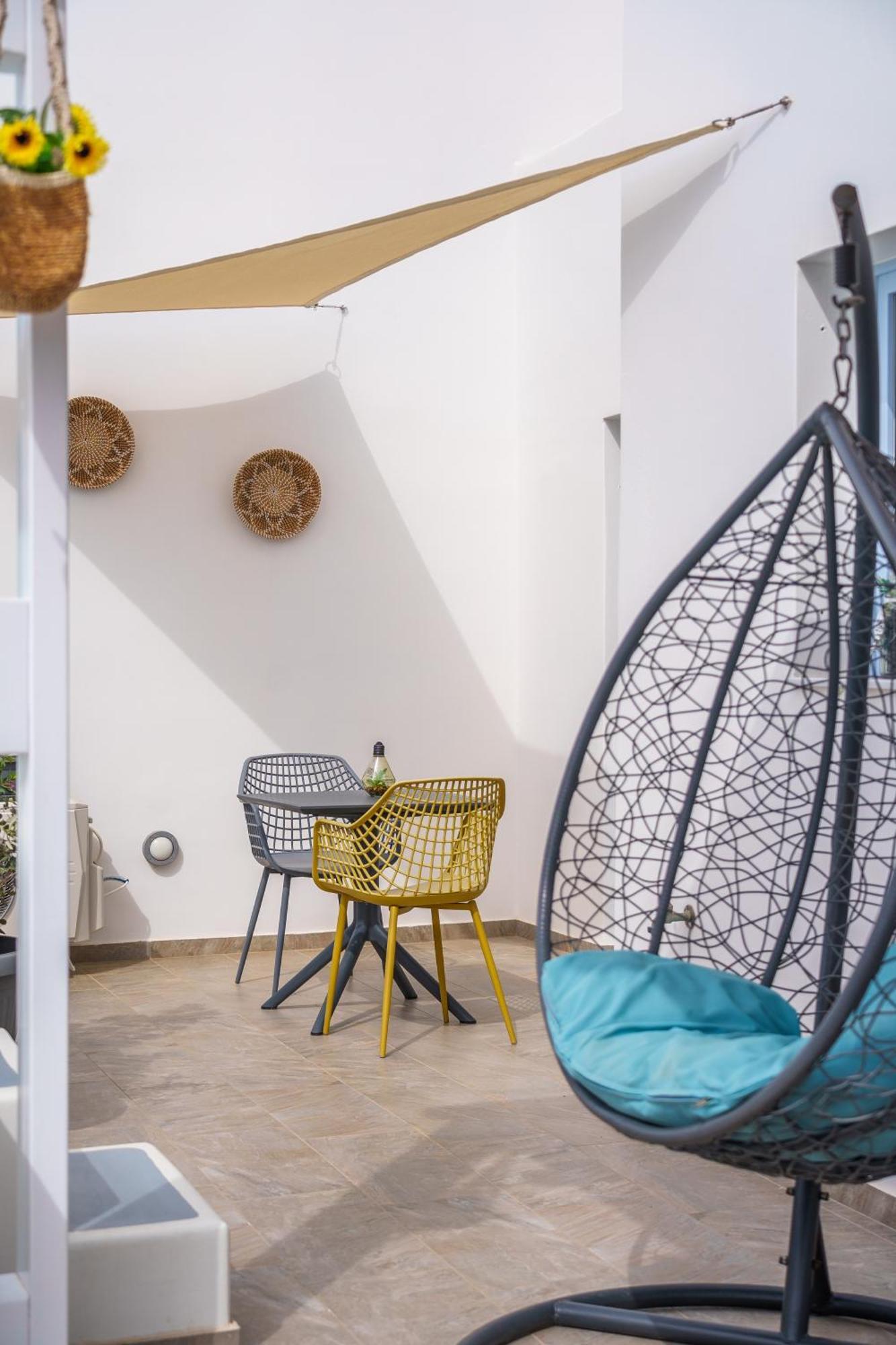 Santorossa Luxury Villas Emporio  Exterior photo